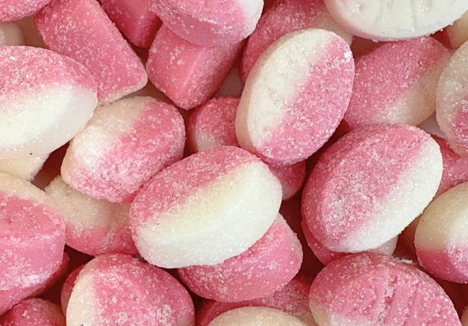 Sour Strawberry Vanilla Oval Mini Bubs
